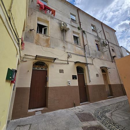Civico 19 Apartment Sassari Ngoại thất bức ảnh