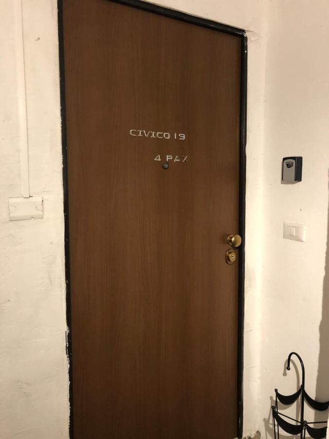 Civico 19 Apartment Sassari Ngoại thất bức ảnh